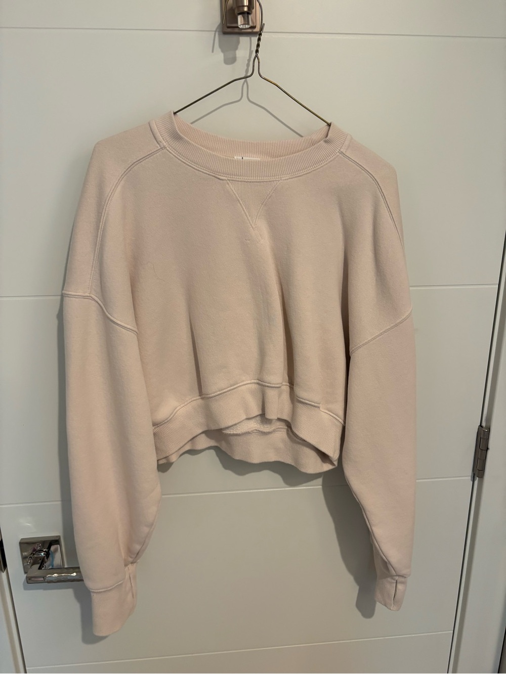 aerie Cropped Crewneck Sweatshirt in Pale Blush
